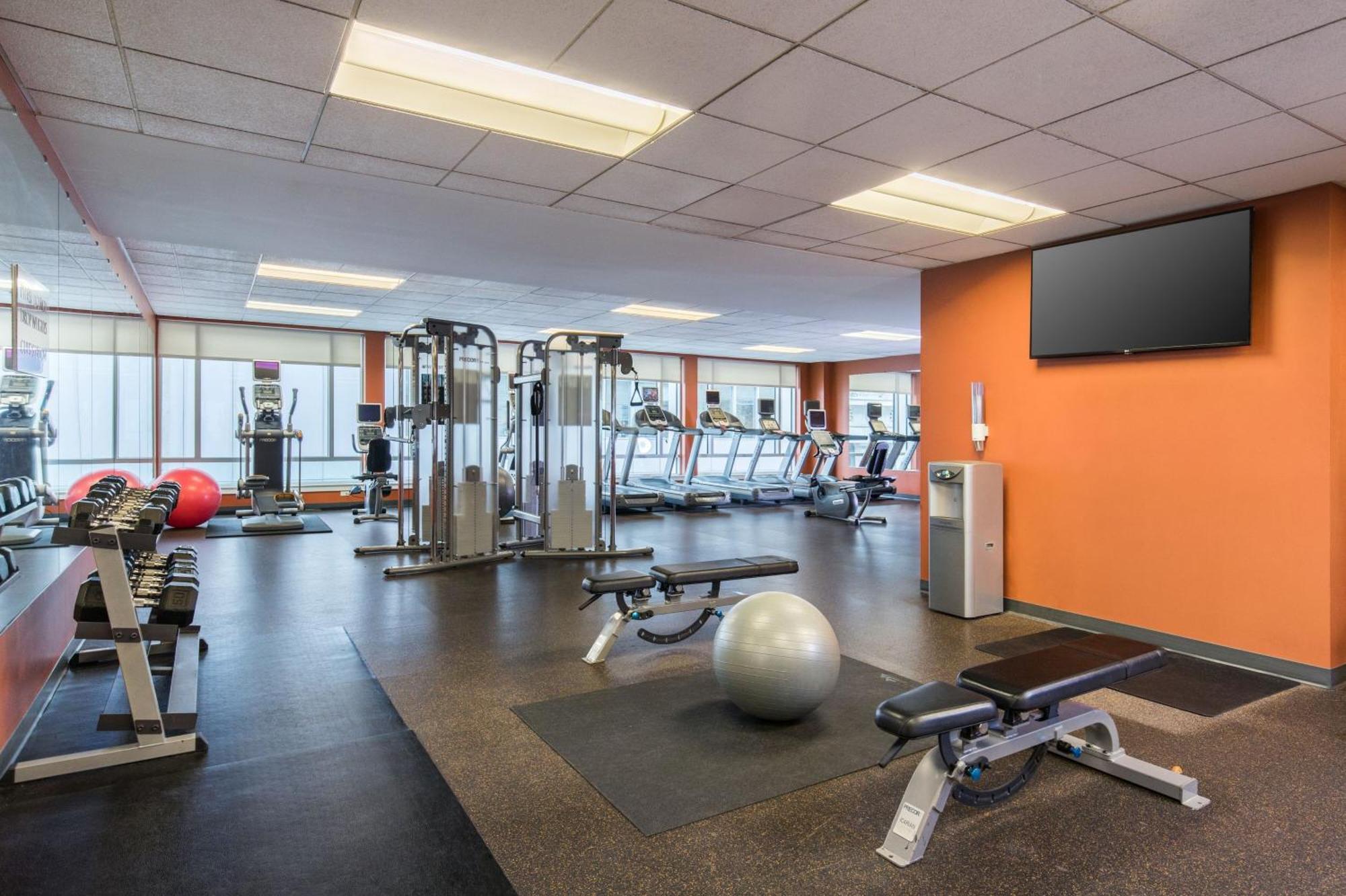 Courtyard By Marriott Portland City Center Bagian luar foto