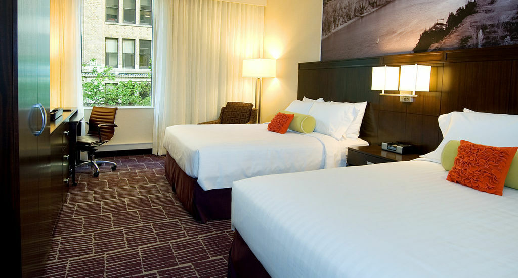 Courtyard By Marriott Portland City Center Bagian luar foto